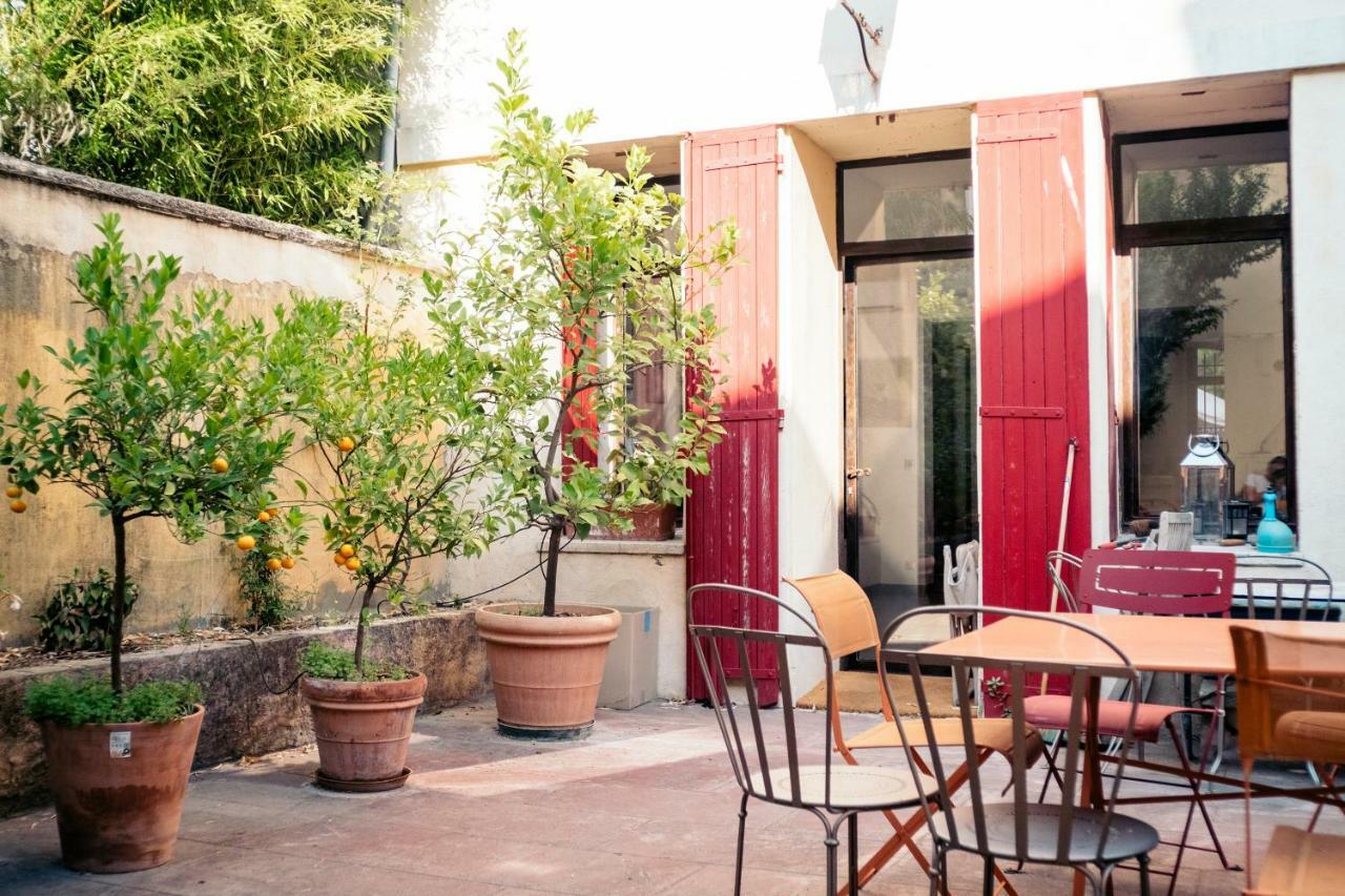 Maison De Charme D'Arles Luaran gambar